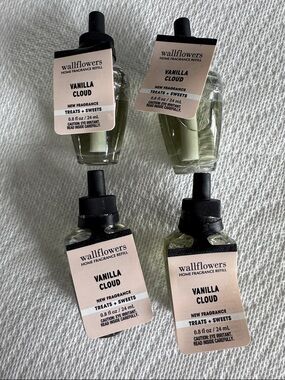 4 Bath and Body Works Vanilla Cloud wallflower refills brand new